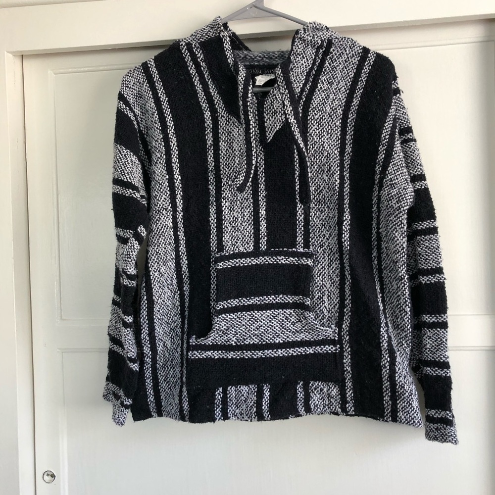 Black/White Knit
